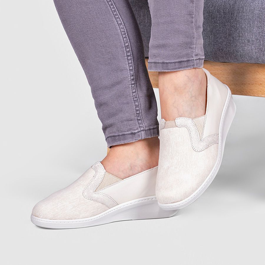 Chaussure de ville femme sans lacet CHUT STELLY SABLE