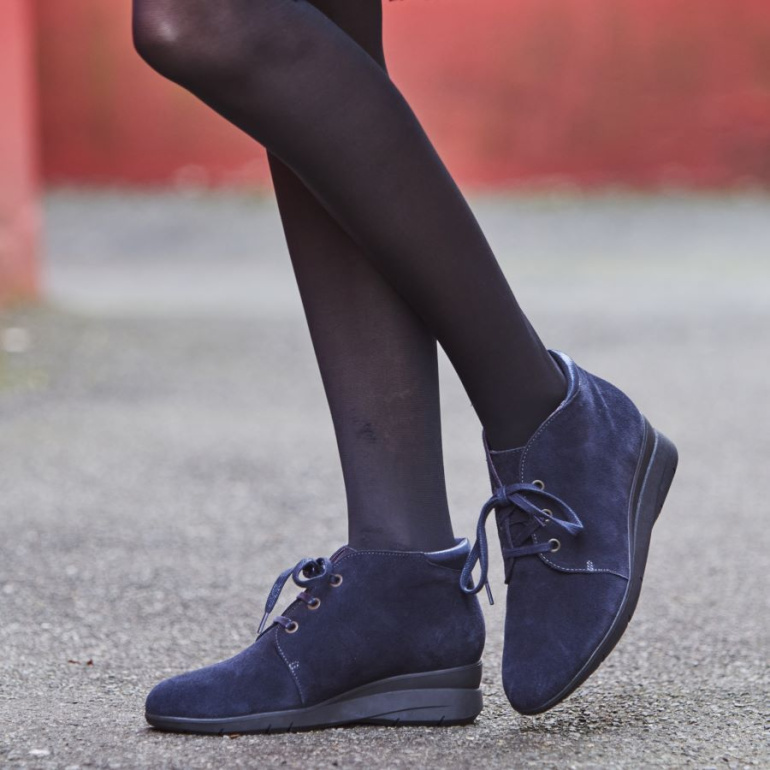 Marina – Bottines Courtes à Nœud et Col Fourré